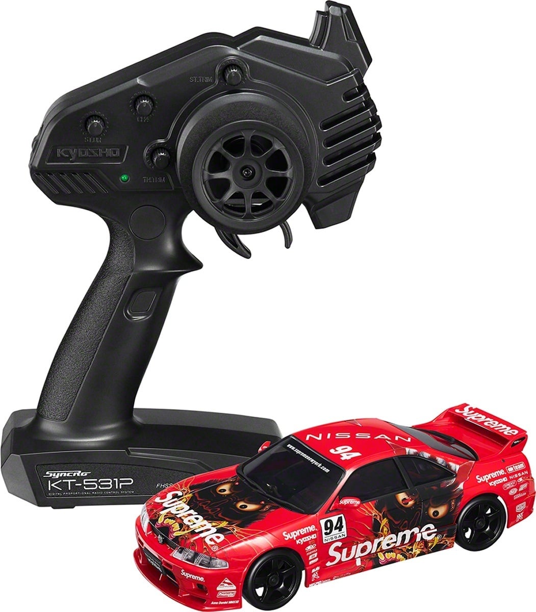 Supreme®/Kyosho Mini-Z Nissan Skyline Nismo R33 RC Readyset